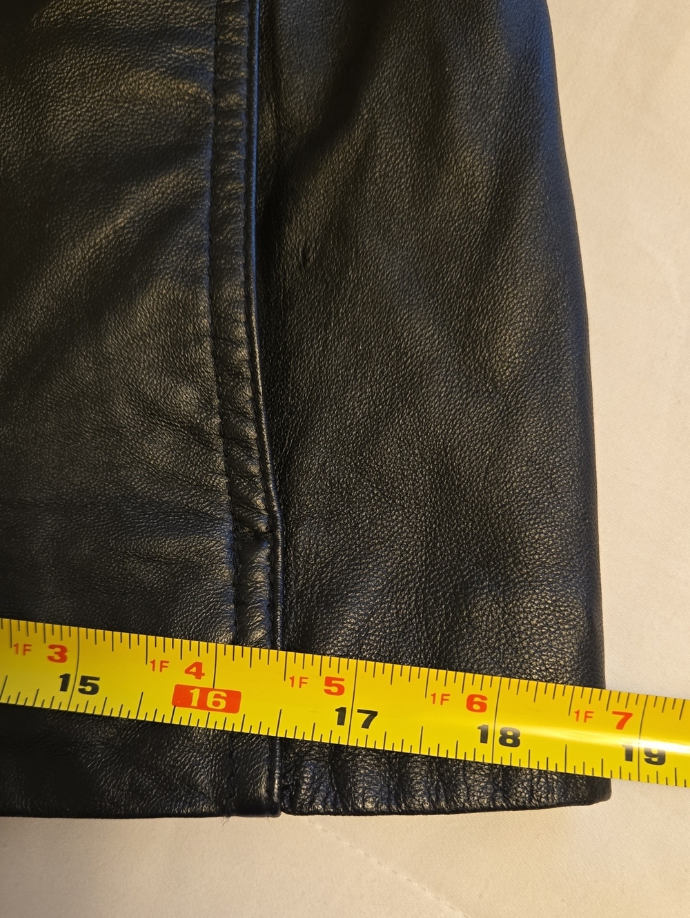 Danier Black Leather Jacket XS - Picture 10 of 11